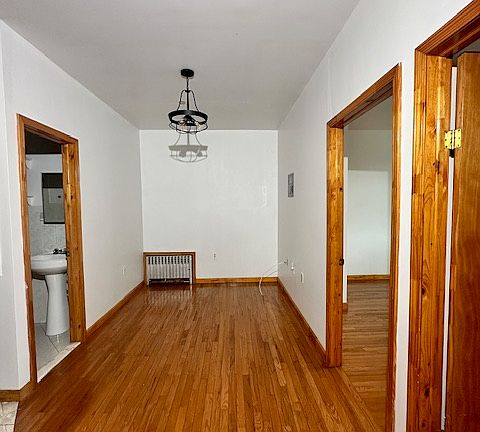 2nd image of 280 Driggs Ave #4