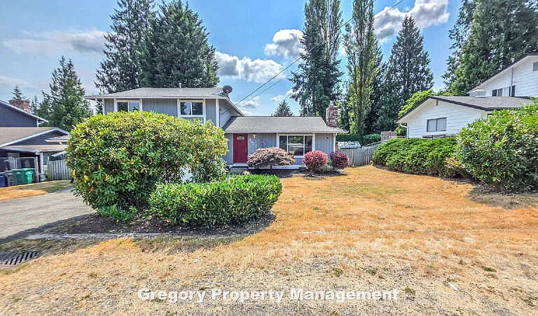 3532 111th Pl SE — Photo 4