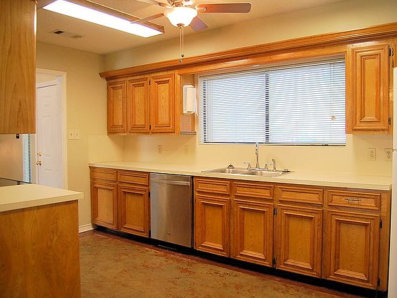 4th image of 107 Pele Ct