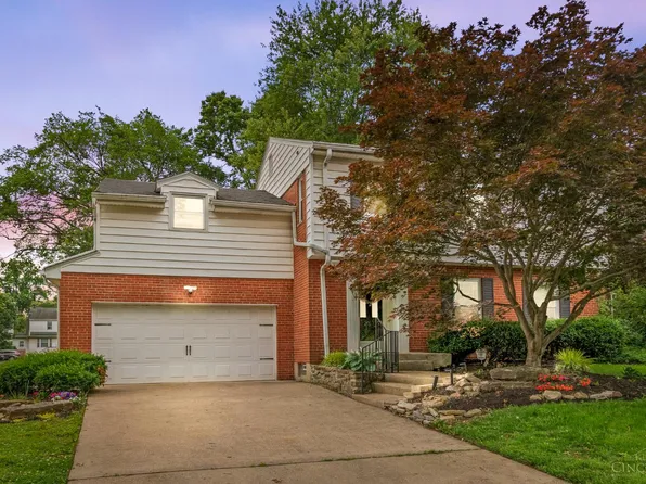 6424 Honeysuckle Dr, Cincinnati, OH 45230