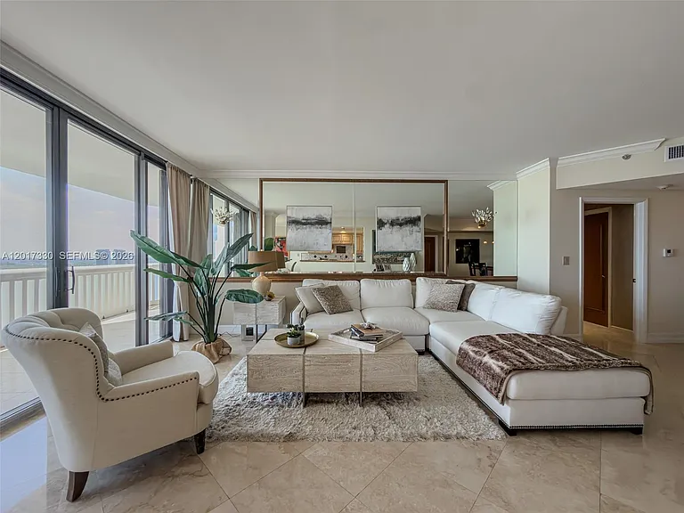 2000 Island Blvd #2503 — Photo 7