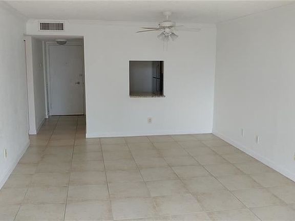 4th image of 2630 Coconut Bay Ln #636