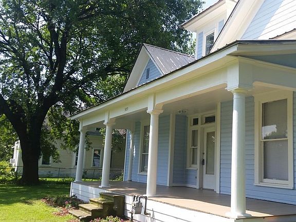 2nd image of 505 N Fordyce St