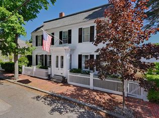 11 Spring St, Newburyport, MA 01950