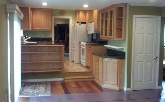 4th image of 794 Bend Ave