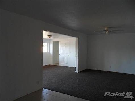 4th image of 575 Driftwood Dr