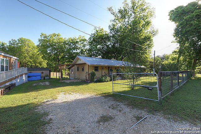 1st image of 268 Meadow Lake Dr