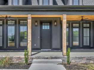 128 Emma St, Hohenwald, TN 38462