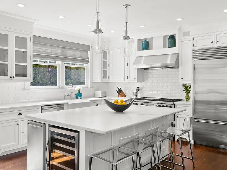 102 Halsey Ln — Photo 11