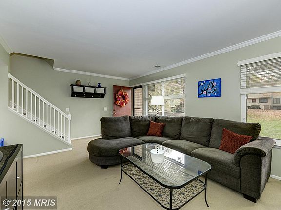 4th image of 2628 Glengyle Dr #105