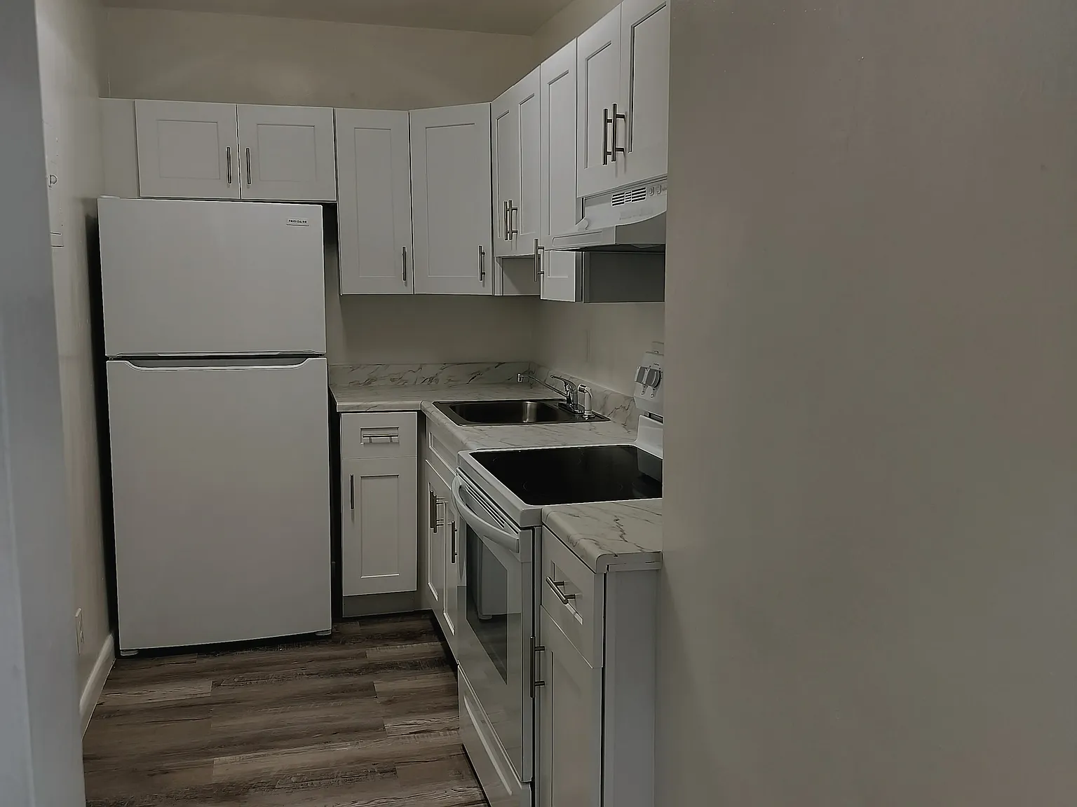 1 bed, 625 sqft, $1,400 — Photo 1