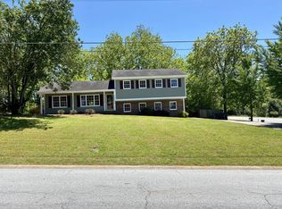 4378 Castle Gate Dr, Snellville, GA