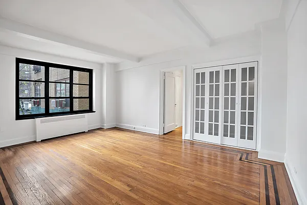 Sold by Compass | media 19