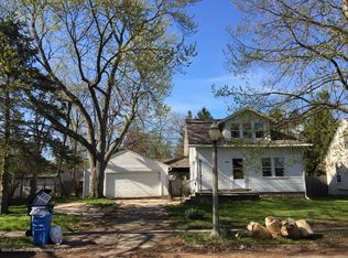 715 Emily Ave, Lansing, MI 48910