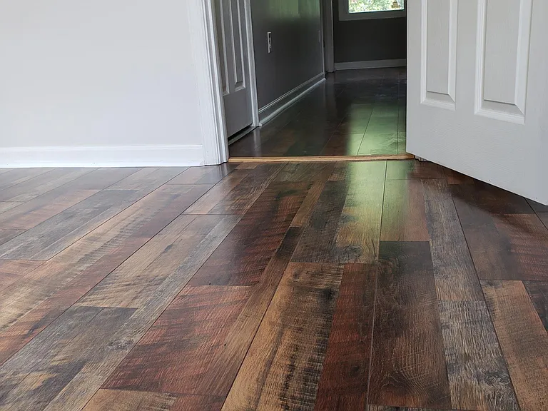 138 S Locust St — Photo 4