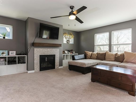 2nd image of 16019 Bedington Dr