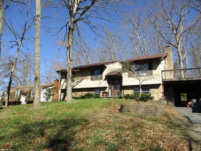 1045 Flint Dr, Christiansburg, VA, 24073