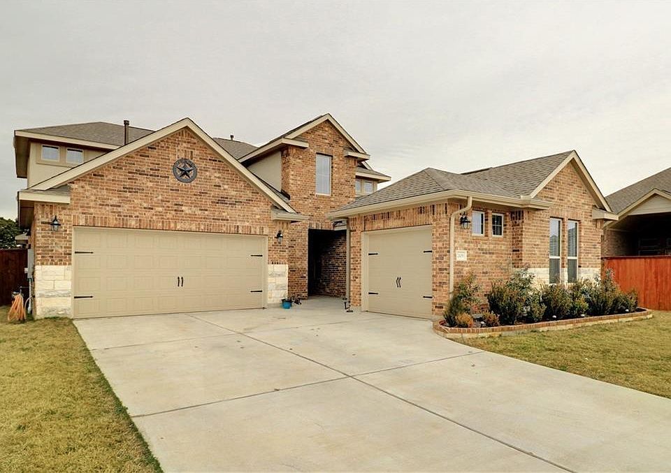 1st image of 2109 Sauterne Dr #B