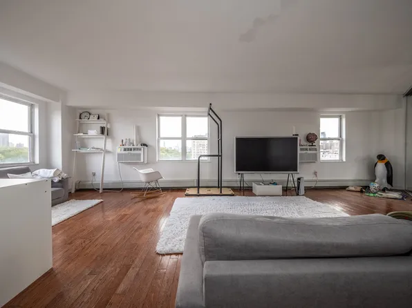 300 Cathedral Pkwy #12E, New York, NY 10026