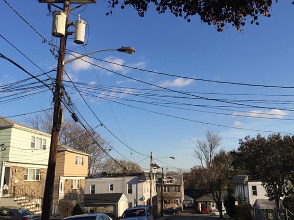 4th image of 66 Stewart Ave