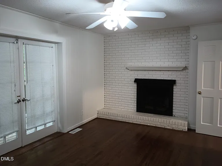 1202 Brookgreen Dr — Photo 6