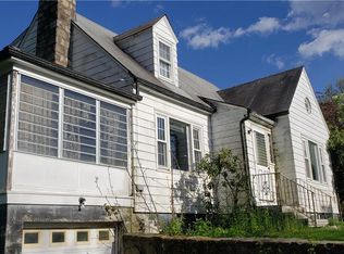 253 Quaker St, Wallkill, NY 12589