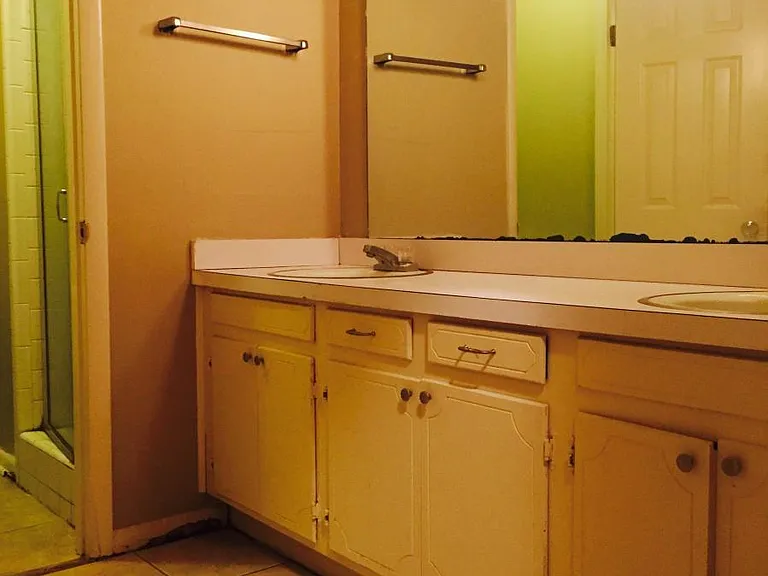214 Circle Dr — Photo 12