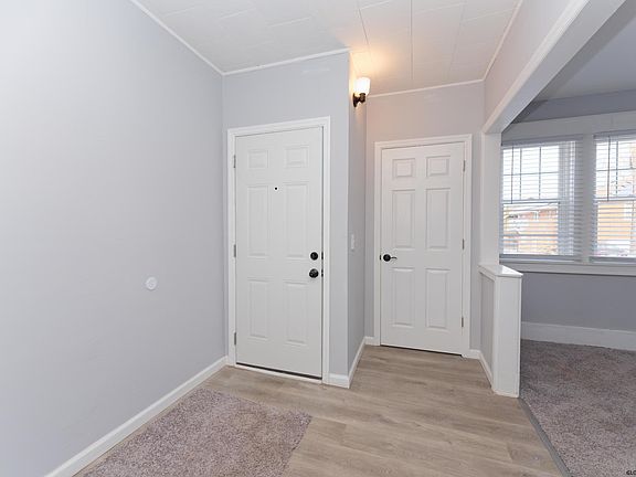 4th image of 46 Briar Ave