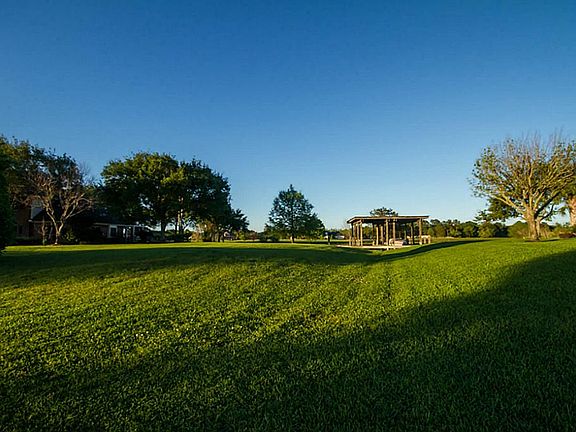 3rd image of 17911 Lake Cypress Hill Dr