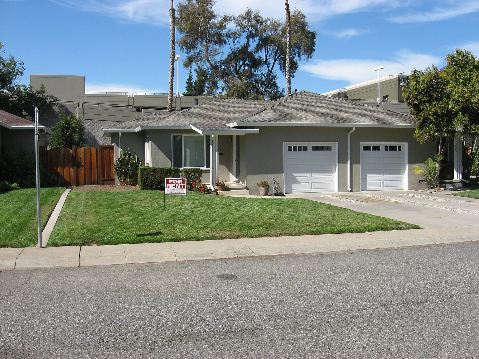1 bed, 700 sqft, $3,795 — Photo 2