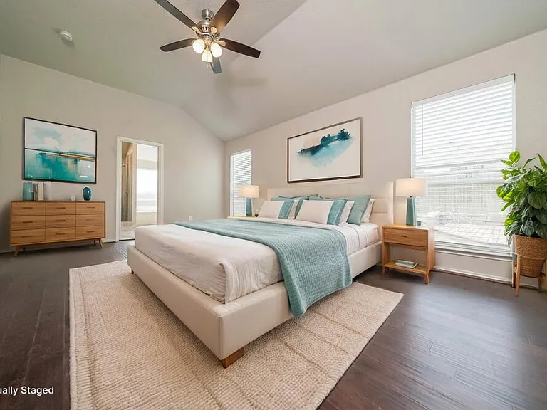 1005 Fort Apache Dr — Photo 11