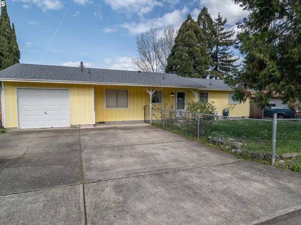 2050 Del Mar Dr, Roseburg, OR 97471