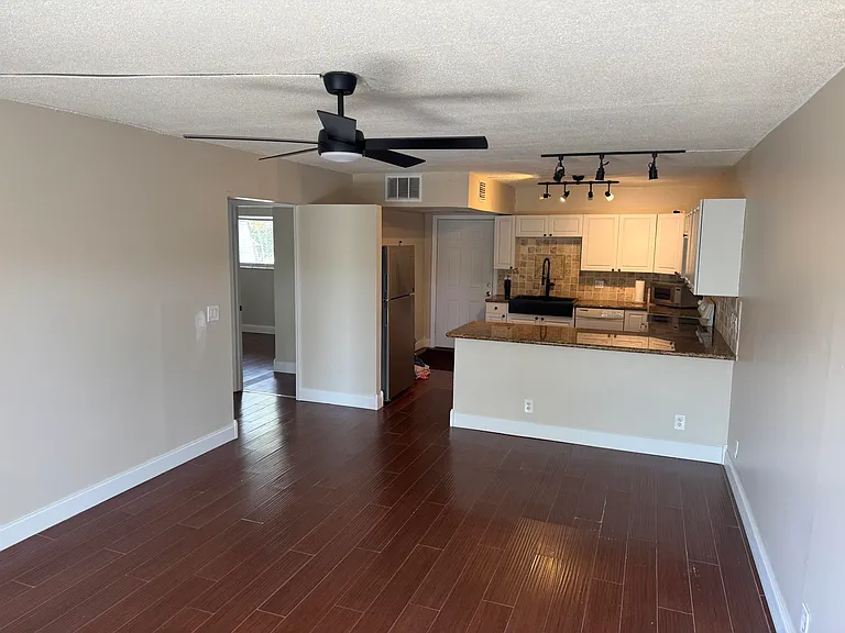 725 Hummingbird Way #210 — Photo 26
