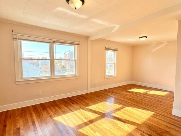 45 Slater St Unit A, Fall River, MA 02720