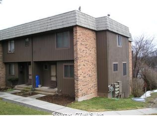 2 Juniper Hill Ct #2, Cromwell, CT 06416