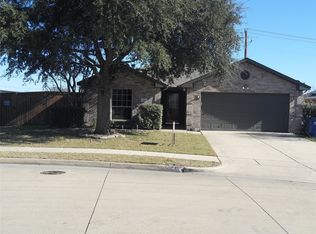 444 Hanover St, Burleson, TX 76028