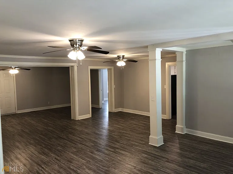 7844 Burkhalter Rd — Photo 2