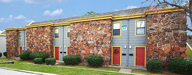6000 S Memorial Dr — Photo 4