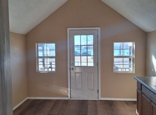 65400 E 250th Rd CABIN 4, Grove, OK 74344