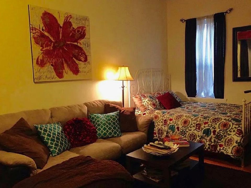 1st image of 1475 2nd Ave APT 2E