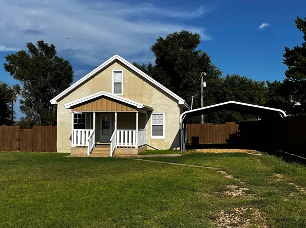 16 Avenue I, Beaver, OK 73932