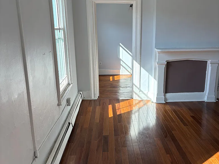 500 Main St — Photo 11