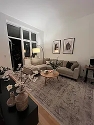 156 Hope Street, #4H