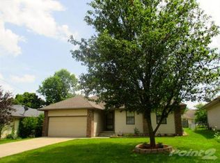 3654 W Madison St, Springfield, MO 65802