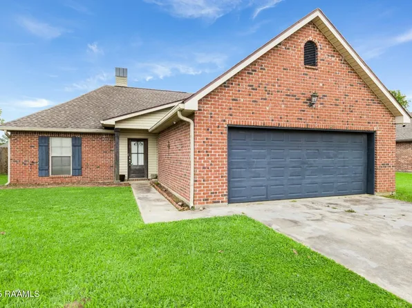101 Pelican Haven Cv, Carencro, LA 70520