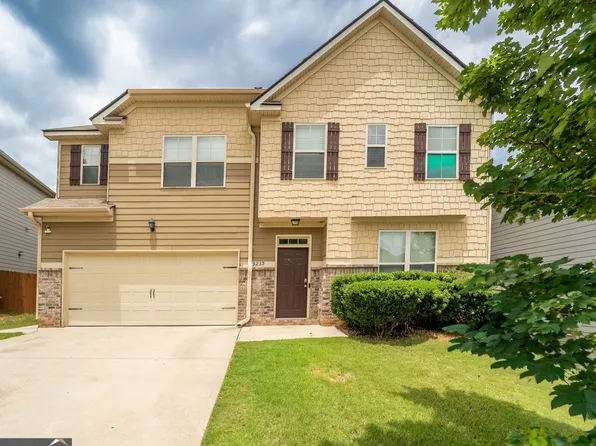 5235 Cantbury Way, Atlanta, GA 30349