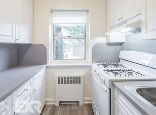 94 Arlo Rd #2C, Staten Island, NY 10301