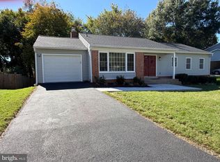 7907 Colorado Springs Dr, Springfield, VA 22153