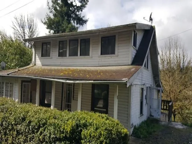 185 Old Columbia River Hwy photo 1
