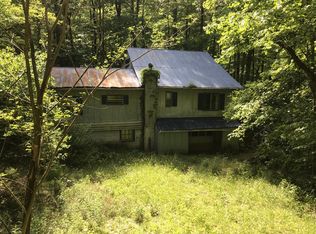 365 Mincey Rd, Franklin, NC 28734